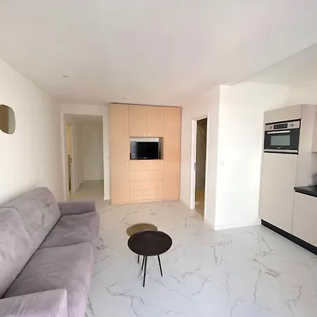 Joli Studio - Studio Neuf Terrasse Clim Wi-Fi 2 Min. Des Plages Antibes Exterior foto
